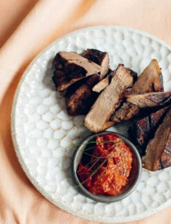 Riverside Kin Thai: Modern Thai Recipes - John Chantarasak -Weber Kin Thai 2 54563.1656676412