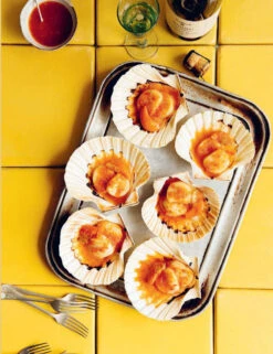 Riverside Kin Thai: Modern Thai Recipes - John Chantarasak -Weber Kin Thai 4 03263.1656676412