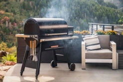 Traeger Timberline 1300 With WiFIRE Controller -Weber Timberline 1300 Lifestyle 2 05375.1646133439