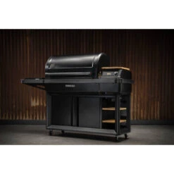 Traeger Timberline XL With WiFIRE Controller -Weber Timberline XL 2021 Hero Front 003 43253.1669892004