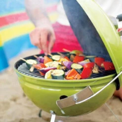 Weber® Smokey Joe® Premium 37cm, Spring Green -Weber weber smokey joe premium spring green lifestyle 08098.1626450041